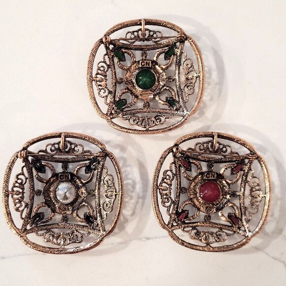 3 RARE Rara Avis Iris Apfel Murder On Orient Express Brooch Gold READ Tone - Picture 3 of 15